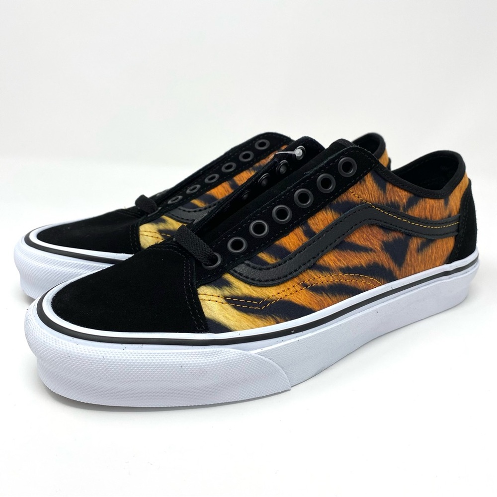 Vans Old Skool Tiger Animal Print Women’s Sneakers - Picture 2 of 6